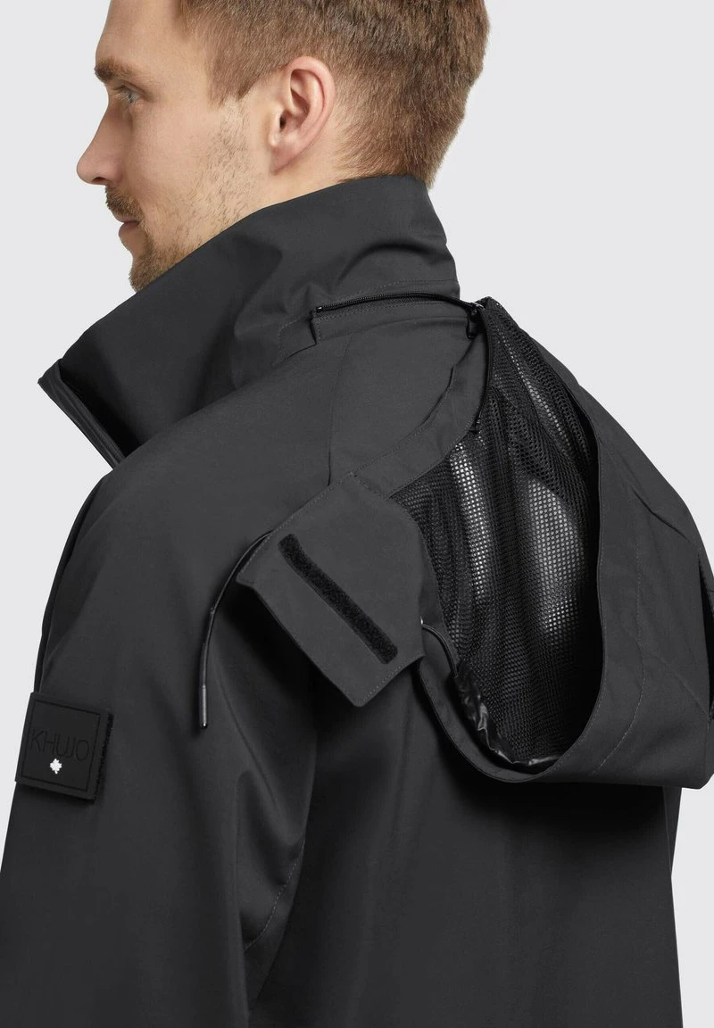 ADAM - Regenjacke / wasserabweisende Jacke - schwarz Khujo ADAM - Regenjacke / Wasserabweisende Jacke - Schwarz -Deutschland Khujo Verkaufs-Shop 7adbffc8f7c941f487705255f1b5dd3e