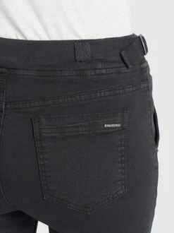 Khujo Damen Hose - NAURU -Deutschland Khujo Verkaufs-Shop Damen Hose NAURU pdstandard 522769 0003 modeldetail 1