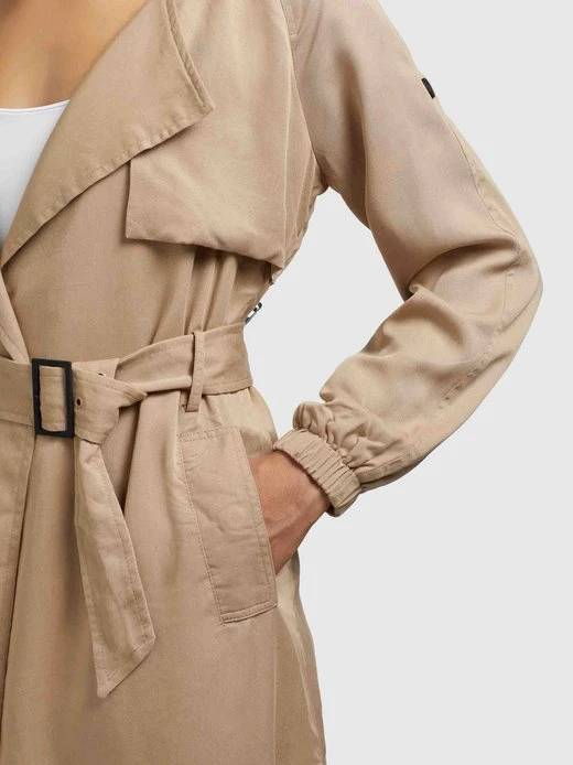 Damen Mantel - GARDA Khujo Damen Mantel - GARDA -Deutschland Khujo Verkaufs-Shop Damen Mantel GARDA pdstandard 665700 0002 modeldetail 1