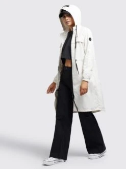 Khujo Damen Mantel - VOYA3 2 Khujo Damen Mantel - VOYA3 -Deutschland Khujo Verkaufs-Shop Damen Mantel VOYA3 pdstandard 655597 0002 modelfront 3