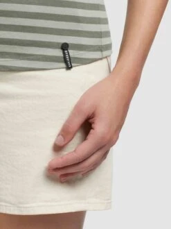 Khujo Damen T-Shirt - ANAIS STRIPES 6 Khujo Damen T-Shirt - ANAIS STRIPES -Deutschland Khujo Verkaufs-Shop Damen T Shirt ANAIS STRIPES pdstandard 624965 0001 modeldetail 2