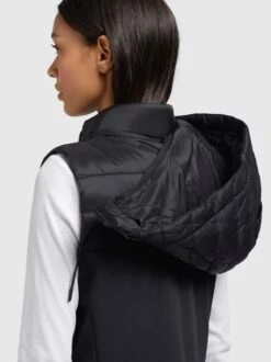 Khujo Damen Weste - FABIA MATT 6 Khujo Damen Weste - FABIA MATT -Deutschland Khujo Verkaufs-Shop Damen Weste FABIA MATT pdstandard 656946 0002 modeldetail 2