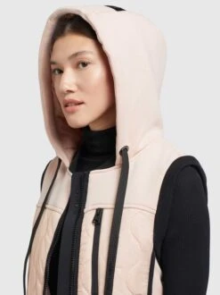 Khujo Damen Weste - FONDA 5 Khujo Damen Weste - FONDA -Deutschland Khujo Verkaufs-Shop Damen Weste FONDA pdstandard 656960 0001 modeldetail 1