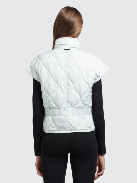 Damen Weste - HERA Khujo Damen Weste - HERA -Deutschland Khujo Verkaufs-Shop Damen Weste HERA pdstandard 655618 0001 modelback 1