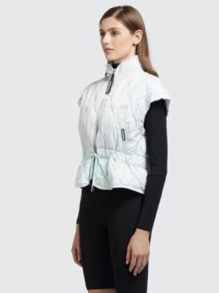 Khujo Damen Weste - HERA 4 Khujo Damen Weste - HERA -Deutschland Khujo Verkaufs-Shop Damen Weste HERA pdstandard 655618 0001 modelside 1