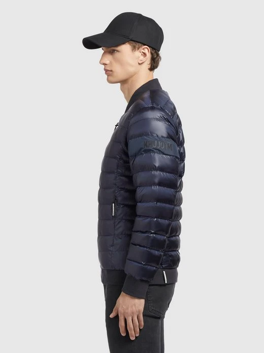 Herren Jacke - TOCO SHINY Khujo Herren Jacke - TOCO SHINY -Deutschland Khujo Verkaufs-Shop Herren Jacke TOCO SHINY pdstandard 656976 0002 modelside 1