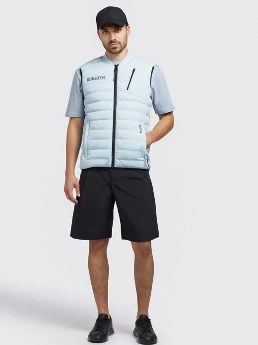 Herren Weste - REMAN MATT Khujo Herren Weste - REMAN MATT -Deutschland Khujo Verkaufs-Shop Herren Weste REMAN MATT pdstandard 656973 0002 modelfront 2