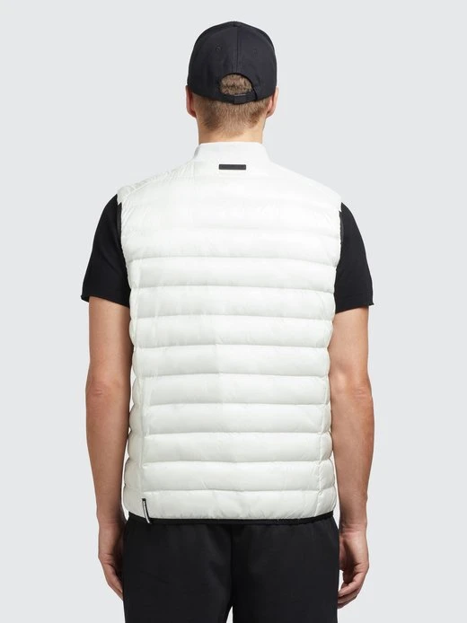 Herren Weste - REMAN SHINY Khujo Herren Weste - REMAN SHINY -Deutschland Khujo Verkaufs-Shop Herren Weste REMAN SHINY pdstandard 656914 0001 modelback 1