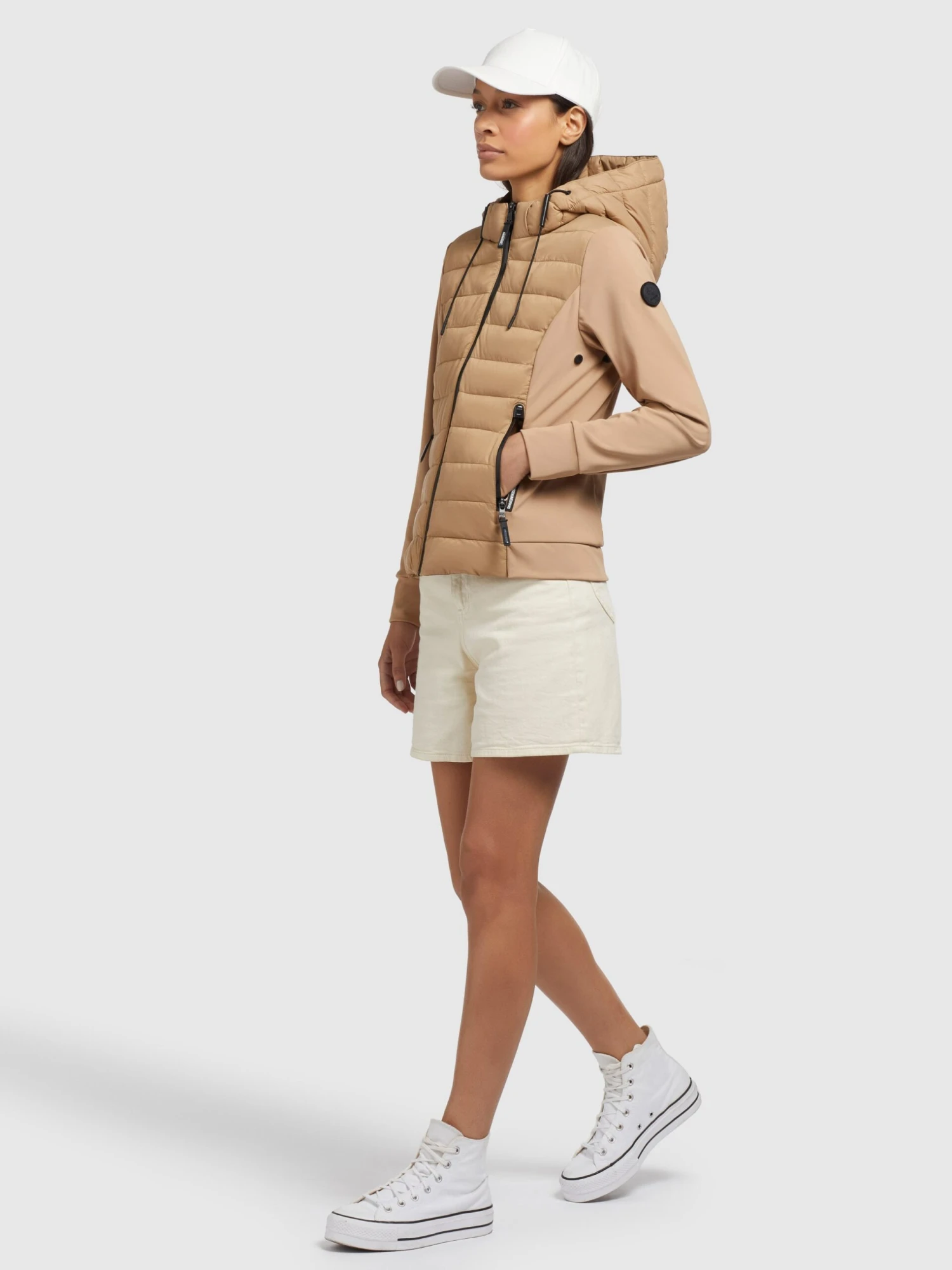 Jacke GHITA MATT in Beige Khujo Jacke GHITA MATT In Beige -Deutschland Khujo Verkaufs-Shop khujo jacke ghita matt in beige 1 scaled