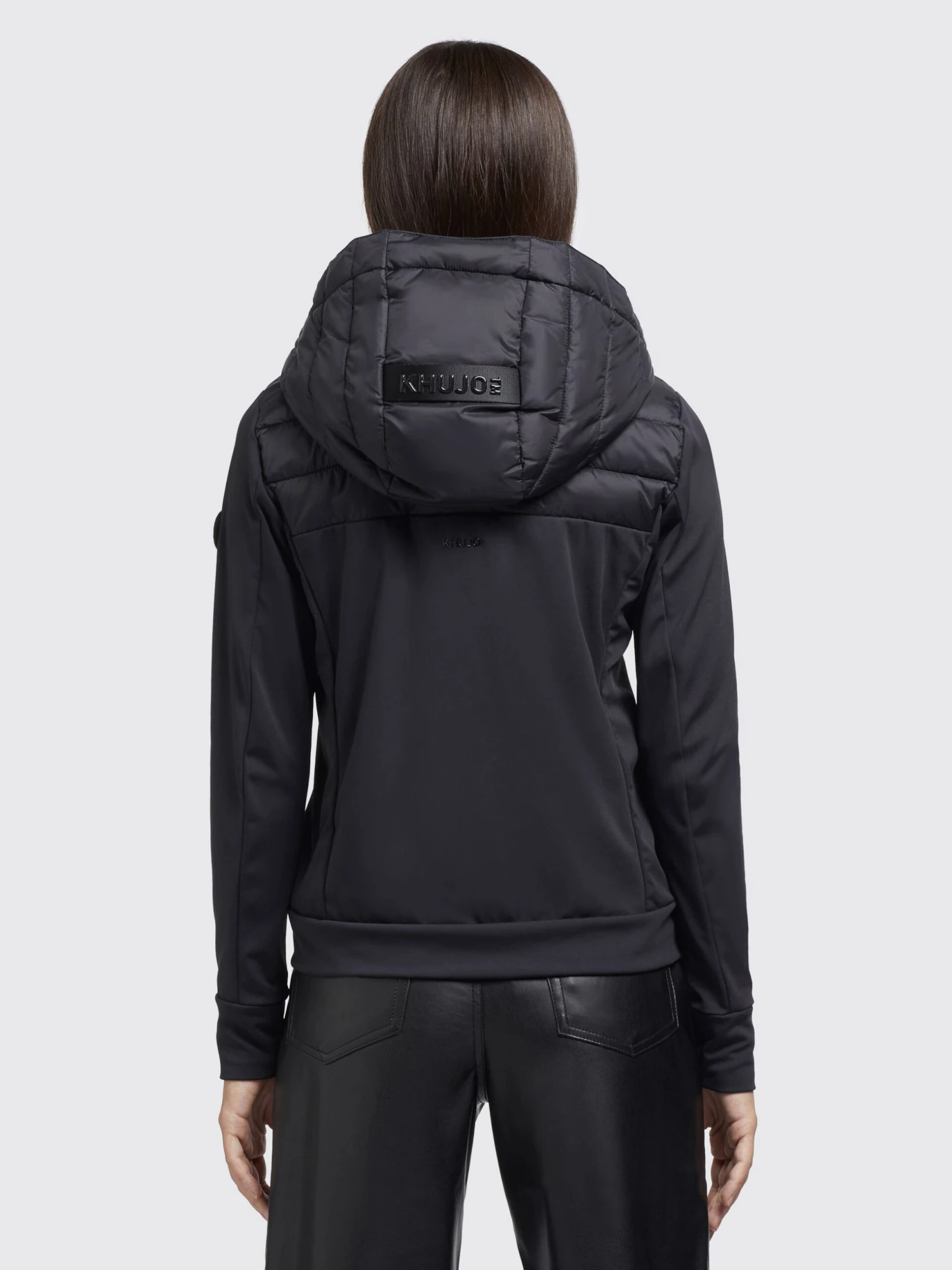 Jacke GHITA MATT in Schwarz Khujo Jacke GHITA MATT In Schwarz -Deutschland Khujo Verkaufs-Shop khujo jacke ghita matt in schwarz 4 scaled