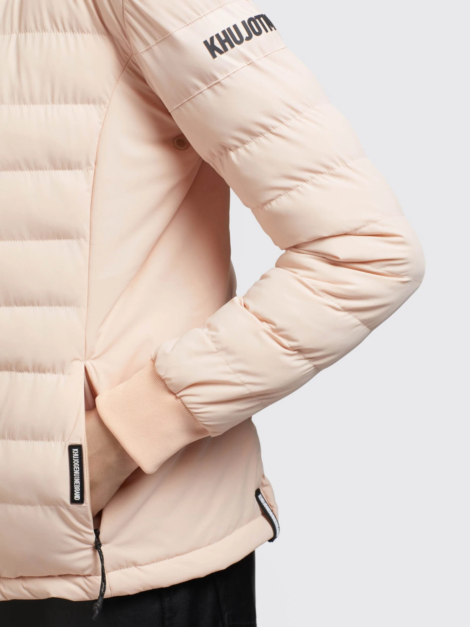 Jacke MAUDE MATT in Apricot Khujo Jacke MAUDE MATT In Apricot -Deutschland Khujo Verkaufs-Shop khujo jacke maude matt in apricot 6 scaled