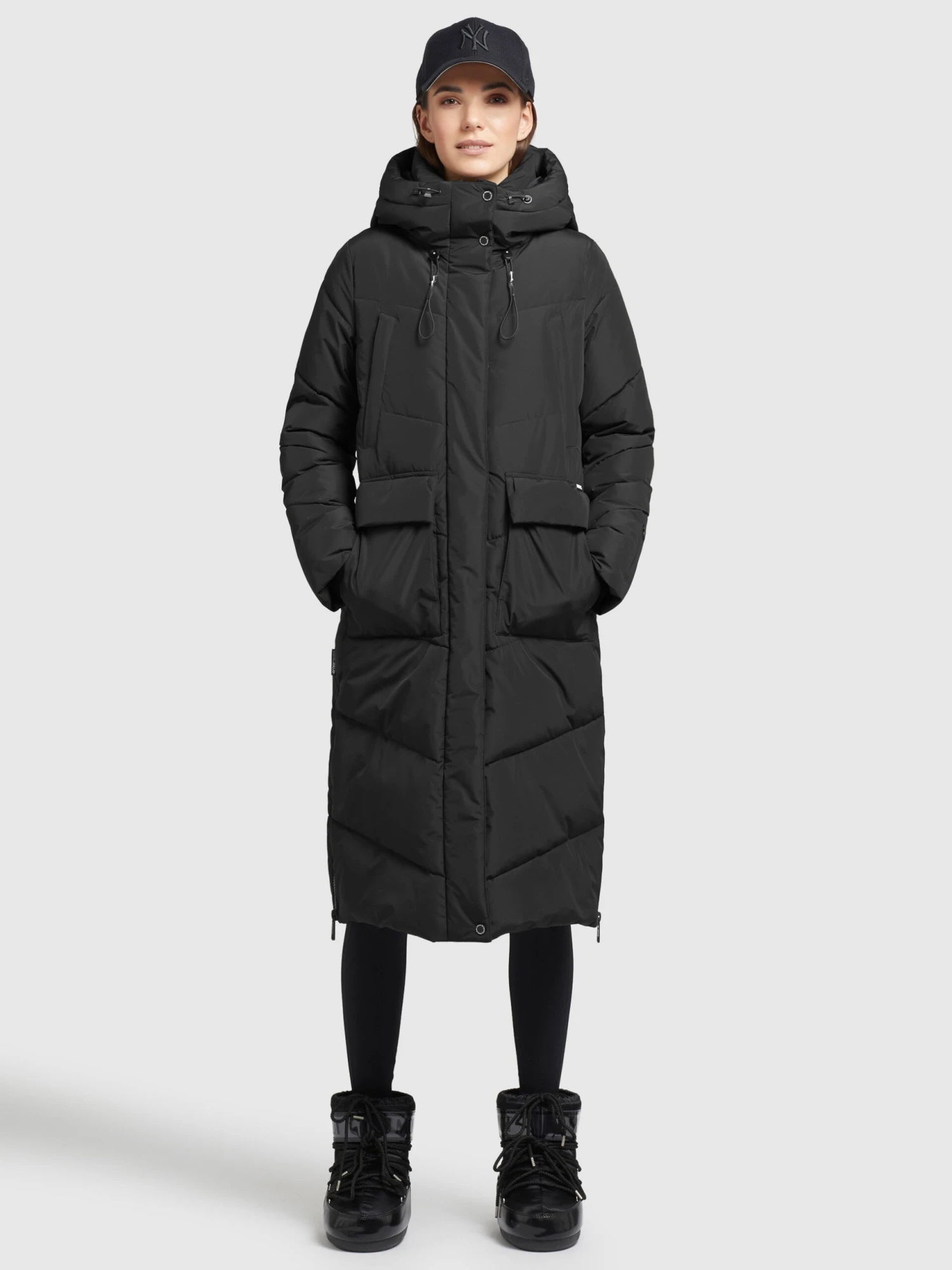 Mantel ELVITA in Schwarz Khujo Mantel ELVITA In Schwarz -Deutschland Khujo Verkaufs-Shop khujo mantel elvita in schwarz 1 scaled