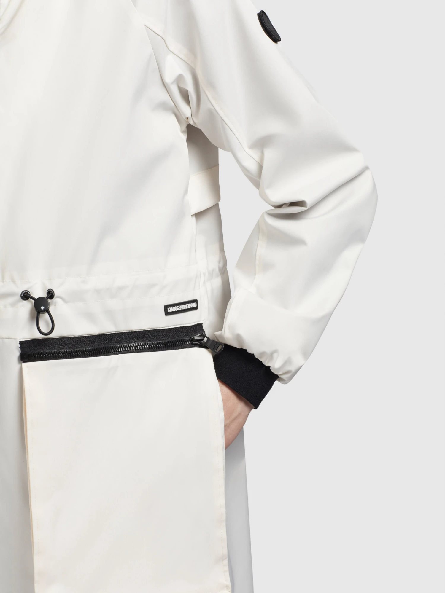 Mantel PAXI in Weiß Khujo Mantel PAXI In Weiß -Deutschland Khujo Verkaufs-Shop khujo mantel paxi in weiss 7 scaled