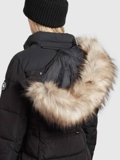 Khujo Winterjacke "Amaray 2" In Schwarz 7 Khujo Winterjacke "Amaray 2" In Schwarz -Deutschland Khujo Verkaufs-Shop khujo winterjacke amaray 2 in schwarz 7